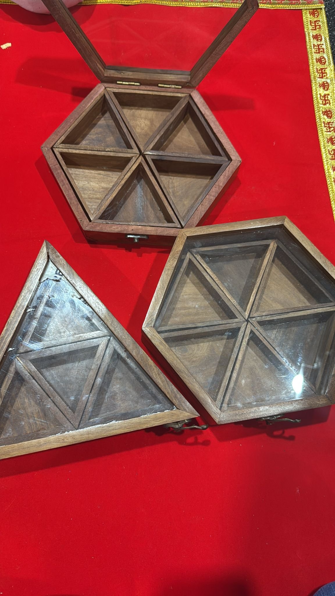 Multipurpose Wooden Partition Box (Hexagon/Triangle Shape)